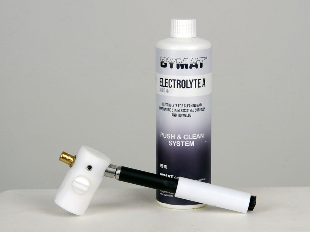 IWELD POLICLEAN tisztító ´A´ elektrolit ecsettel szerelt (0,25l) termék fő termékképe